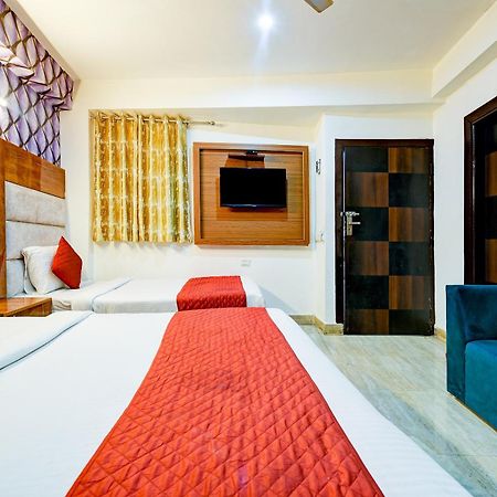 Transit Stay At Delhi Airport Ню Делхи Екстериор снимка